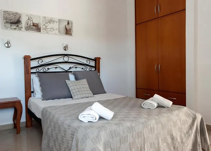 Kapahi Suites Apartments Potos Potos