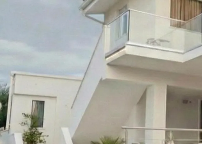 Kapahi Suites Apartments Potos Apartament Potos