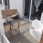 Apartamento Kapahi Suites Apartments Potos