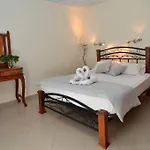 Apartamento Kapahi Suites Apartments Potos