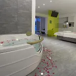 Kapahi Suites Apartments Potos * Potos