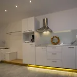 Apartamento Kapahi Suites Apartments Potos Potos