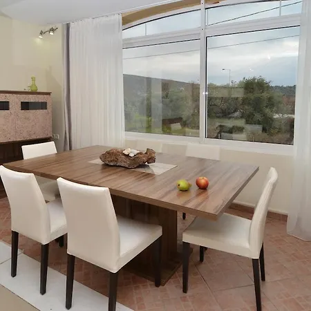 Kapahi Seaview 公寓 *