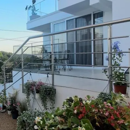 Kapahi Apartman
