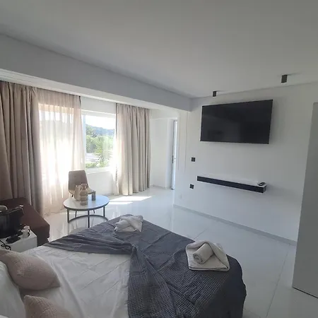 Kapahi Apartment *