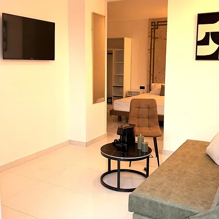 Apartment Kapahi Potos