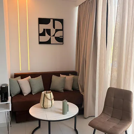 Apartment Kapahi Potos