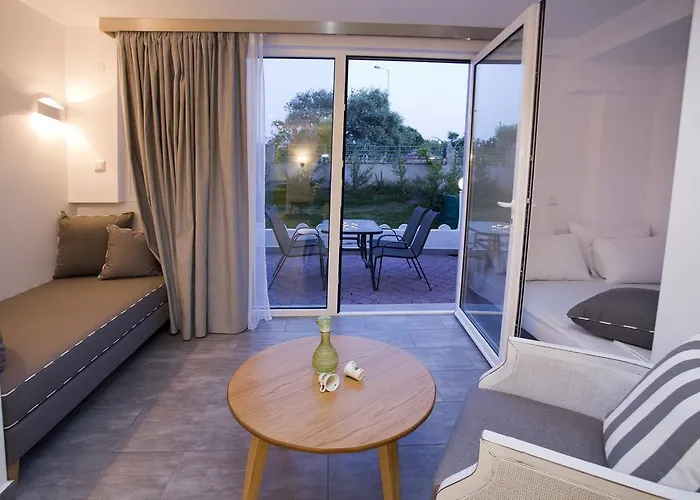 Kapahi Suites Apartments Potos بوتوس